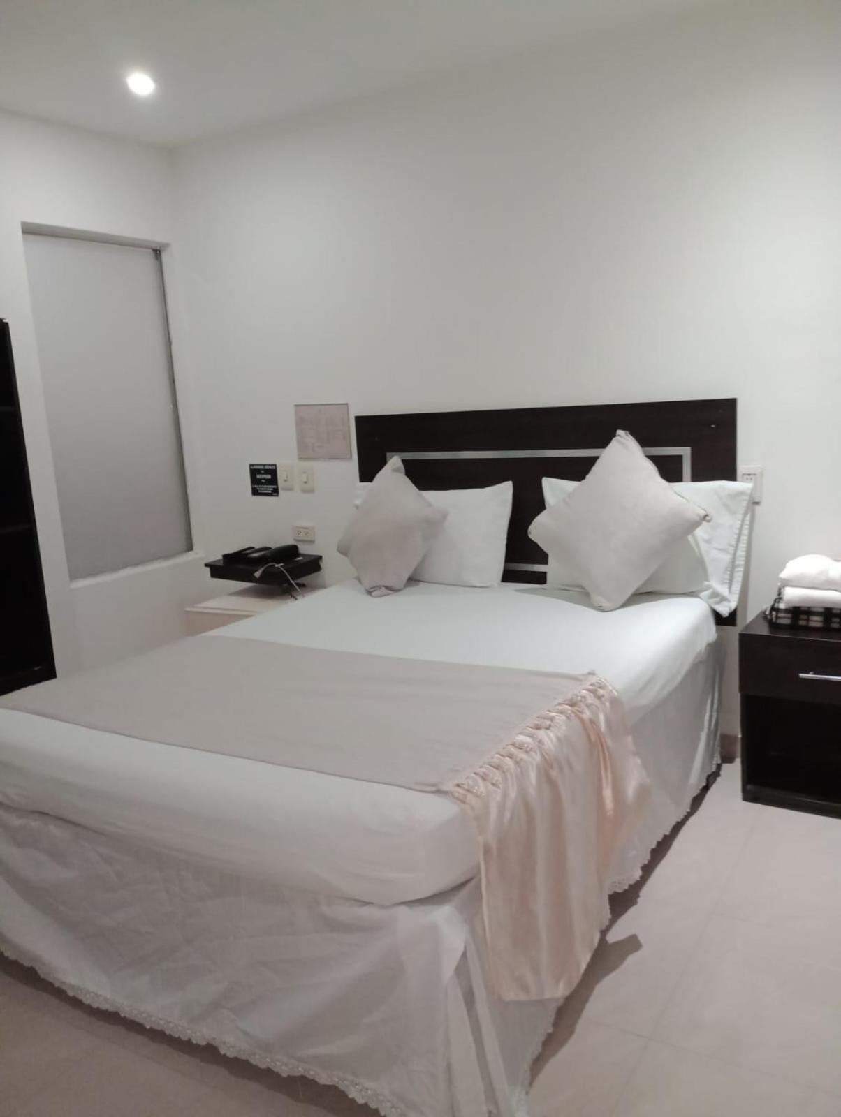Hotel Plaza Norte Cali Eksteriør billede